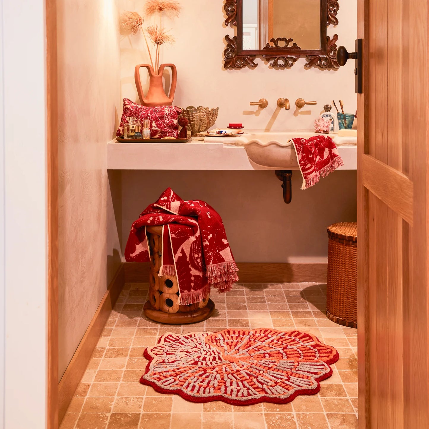 Claudelle Bath Mat | Crimson