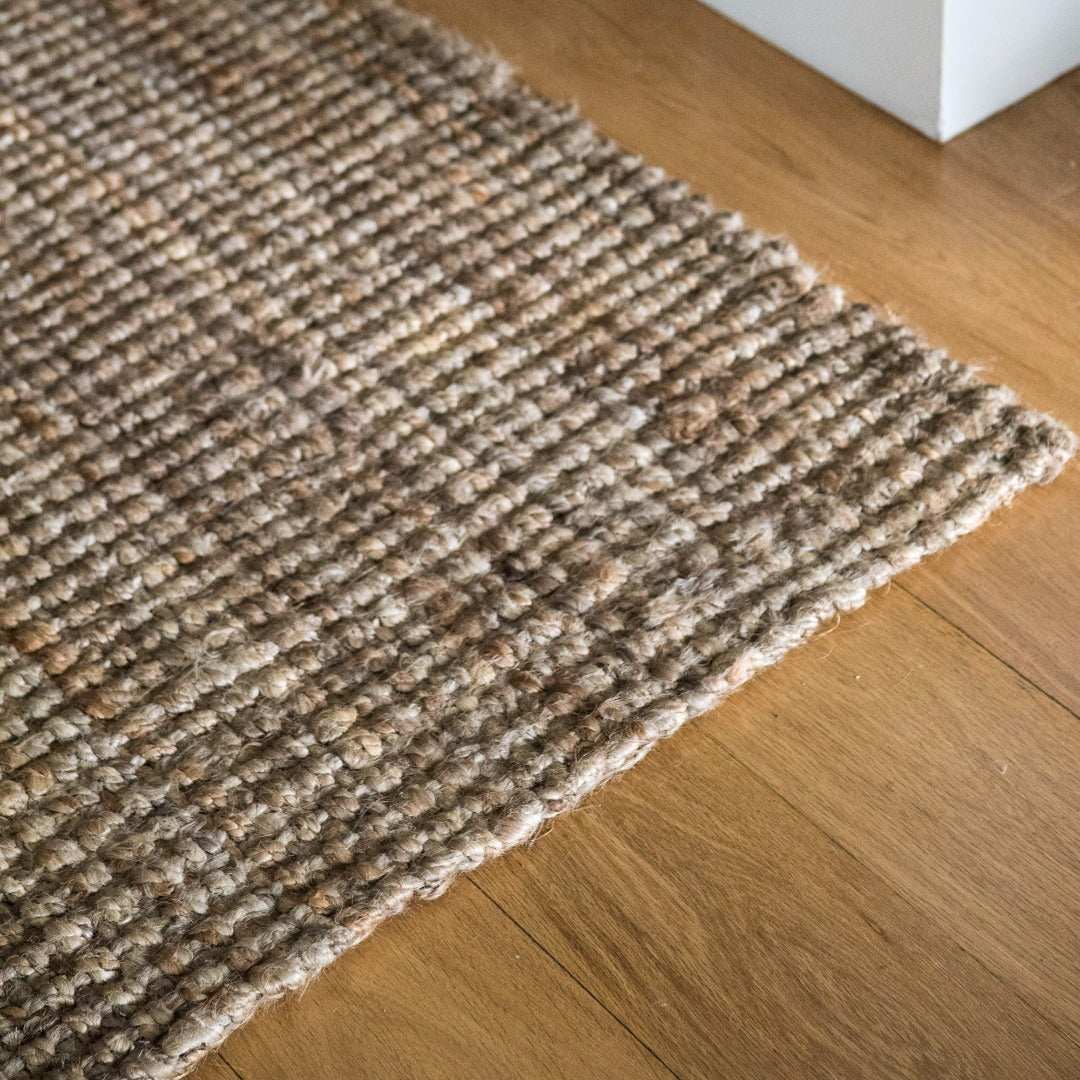 Natural jute rug