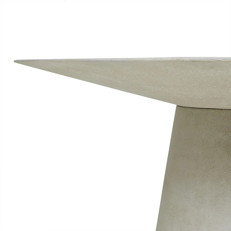 GlobeWest | Livorno Outdoor Round Dining Table