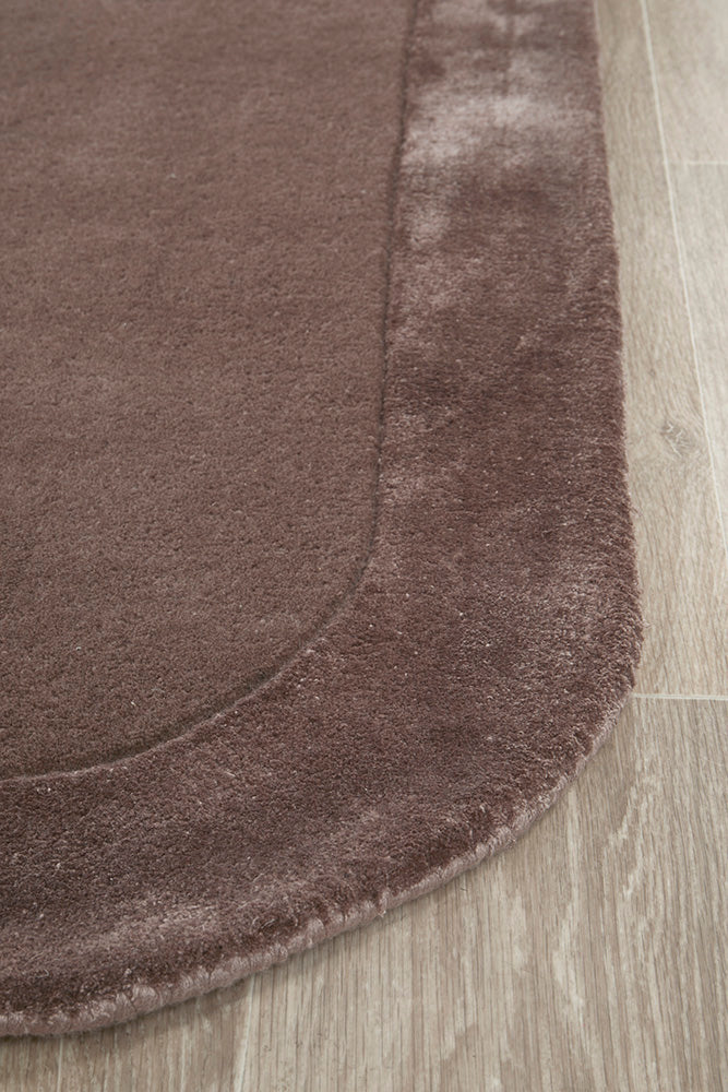 Jewel Curve Grape Runner Rug