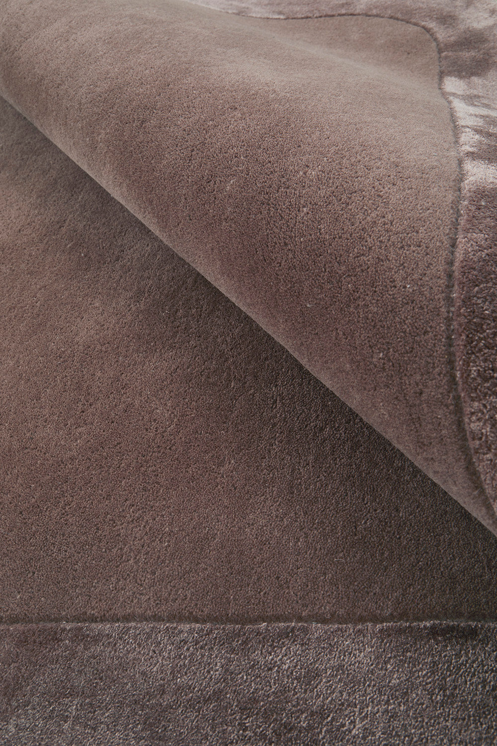 Jewel Curve Grape Rug