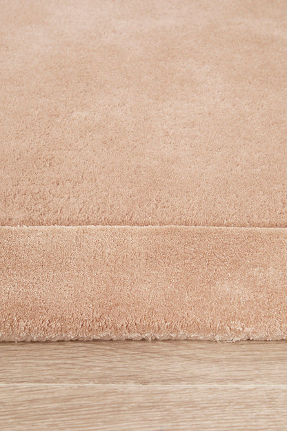 Jewel Curve Nude Runner Rug