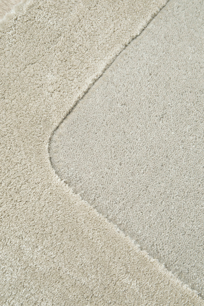 Jewel Curve Silver Runner Rug